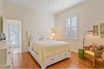 6112 Saddlehorn Avenue, Sarasota, FL 34243 - Photo 21