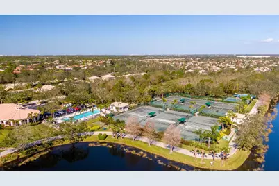 7665 Bergamo Avenue, Sarasota, FL 34238 - Photo 41