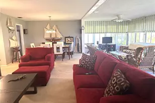 2571 Riverbluff Pkwy, Sarasota, FL 34231 - Photo 7