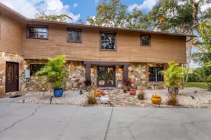 2308 Shadow Oaks Rd, Sarasota, FL 34240 - Photo 7