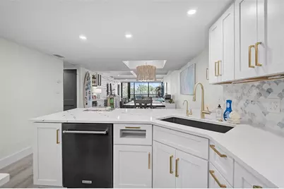 5790 Midnight Pass Road #104, Sarasota, FL 34242 - Photo 5