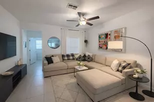 4545 Tuscan Loon Dr, Tampa, FL 33619 - Photo 11