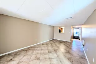 4017 Lake Bayshore Dr, Bradenton, FL 34205 - Photo 9