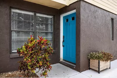 960 Highland Street #A6, Sarasota, FL 34234 - Photo 1