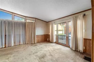 8485 Imperial Cir, Palmetto, FL 34221 - Photo 11