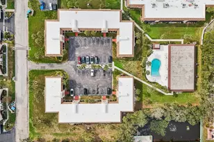 2727 75th St W, Bradenton, FL 34209 - Photo 31