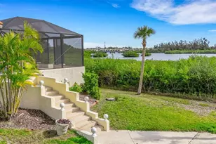 102 Brenda Ln, Nokomis, FL 34275 - Photo 9