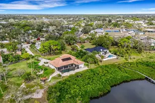 102 Brenda Ln, Nokomis, FL 34275 - Photo 19