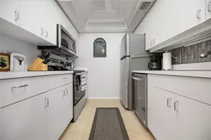 5631 Midnight Pass Rd, Sarasota, FL 34242 - Photo 11