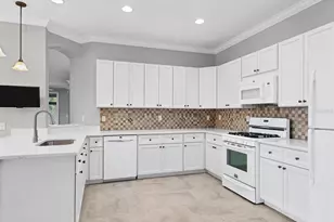 7021 Woodmore Terrace, Lakewood Ranch, FL 34202 - Photo 19