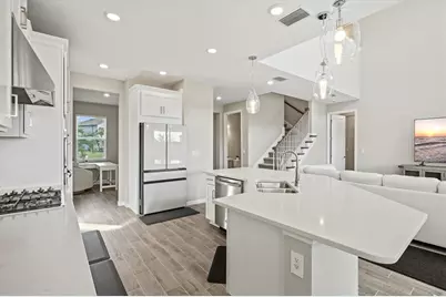 9312 Tequila Sunrise Drive, Sarasota, FL 34241 - Photo 15