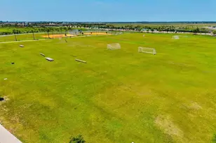 9312 Tequila Sunrise Dr, Sarasota, FL 34241 - Photo 51