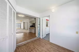 80 Circlewood Dr, Venice, FL 34293 - Photo 27