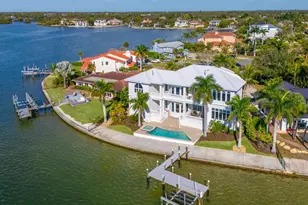 1500 Caribbean Dr, Sarasota, FL 34231 - Photo 5