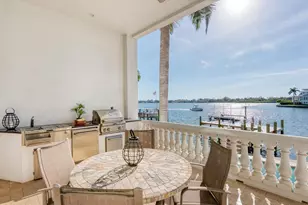 1500 Caribbean Dr, Sarasota, FL 34231 - Photo 13