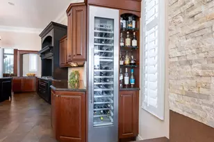 1500 Caribbean Dr, Sarasota, FL 34231 - Photo 17