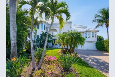 1500 Caribbean Drive, Sarasota, FL 34231 - Photo 7