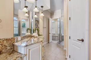 1500 Caribbean Dr, Sarasota, FL 34231 - Photo 39