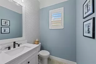 8067 Waterbend Trl, Sarasota, FL 34240 - Photo 45