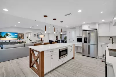 623 Concord Lane, Holmes Beach, FL 34217 - Photo 29