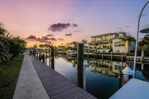 623 Concord Ln, Holmes Beach, FL 34217 - Photo 15