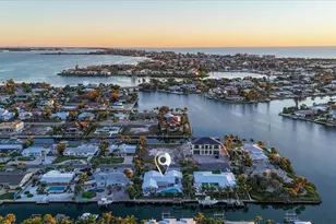 623 Concord Ln, Holmes Beach, FL 34217 - Photo 67