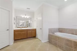 20655 Granlago Dr, Venice, FL 34293 - Photo 15