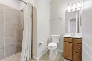 20655 Granlago Dr, Venice, FL 34293 - Photo 17