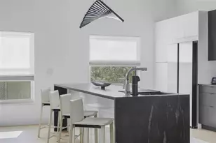 6861 Superior St Cir, Sarasota, FL 34243 - Photo 23