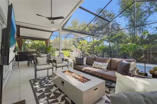 6861 Superior St Cir, Sarasota, FL 34243 - Photo 13