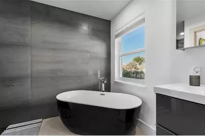 6861 Superior Street Circle, Sarasota, FL 34243 - Photo 37