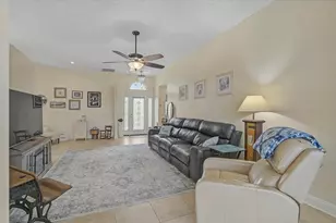 4729 Peridia Blvd E, Bradenton, FL 34203 - Photo 7