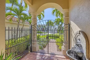 381 Bob White Dr, Sarasota, FL 34236 - Photo 3
