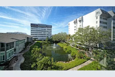 1125 W Peppertree Drive #302, Sarasota, FL 34242 - Photo 25