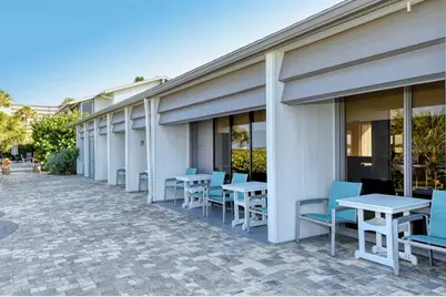 1125 W Peppertree Drive #302, Sarasota, FL 34242 - Photo 59