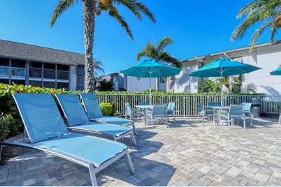 1125 W Peppertree Drive #302, Sarasota, FL 34242 - Photo 39