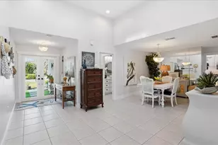 6530 Waterford Circle, Sarasota, FL 34238 - Photo 9