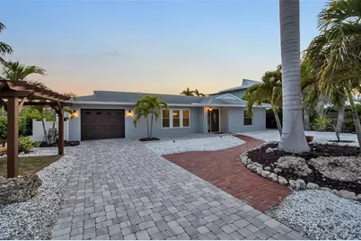 922 Casey Cove Drive, Nokomis, FL 34275 - Photo 39
