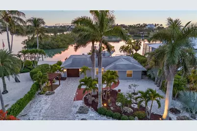 922 Casey Cove Drive, Nokomis, FL 34275 - Photo 11