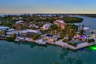 922 Casey Cove Dr, Nokomis, FL 34275 - Photo 45