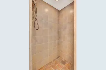 5191 Cedar Hammock Lane, Sarasota, FL 34232 - Photo 19