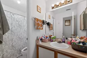 3064 Bloomsbury Dr, Kissimmee, FL 34747 - Photo 9