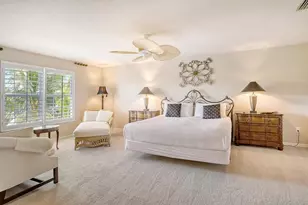 4931 Oxford Dr, Sarasota, FL 34242 - Photo 13