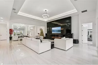 8294 Grande Shores Drive, Sarasota, FL 34240 - Photo 3