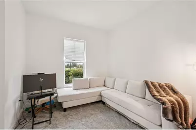 8294 Grande Shores Drive, Sarasota, FL 34240 - Photo 19