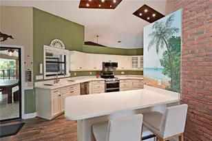 7974 Monticello Ln, Sarasota, FL 34243 - Photo 27