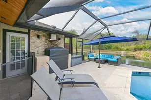 7974 Monticello Ln, Sarasota, FL 34243 - Photo 5