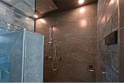 7974 Monticello Lane, Sarasota, FL 34243 - Photo 9