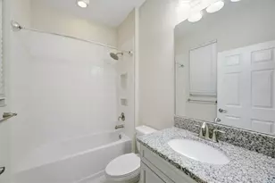 4881 Antrim Dr, Sarasota, FL 34240 - Photo 23