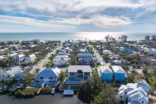 7003 Holmes Blvd, Holmes Beach, FL 34217 - Photo 67